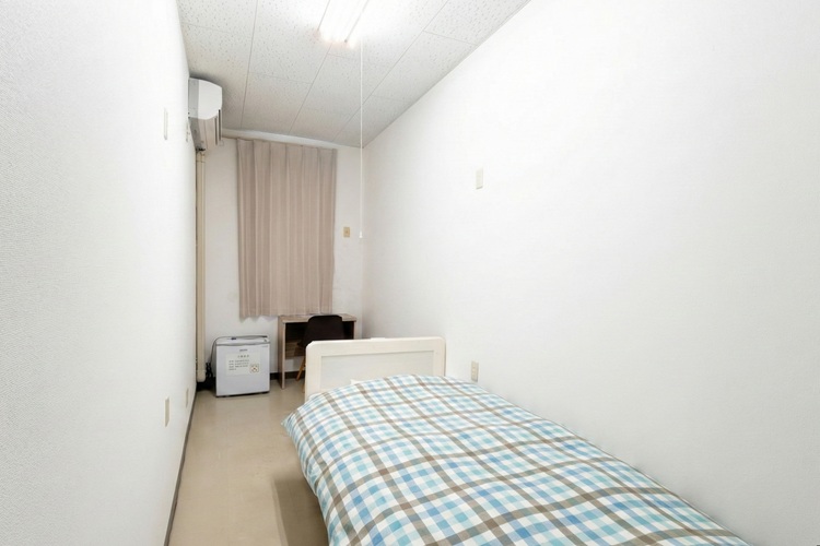 校内宿舎シングル（男性）