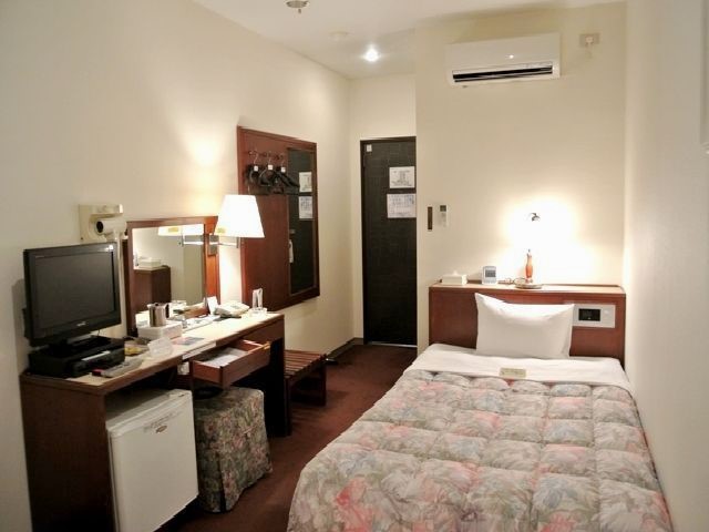 レオプラザホテル佐世保(ホテルシングルC)