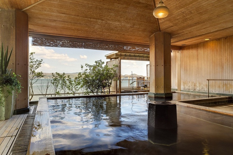 日本の宿「のと楽」