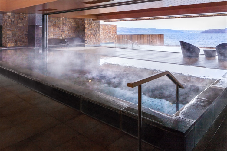 洞爺湖温泉リゾート＆スパホテルサンパレス日帰りプール＆入浴ご招待！